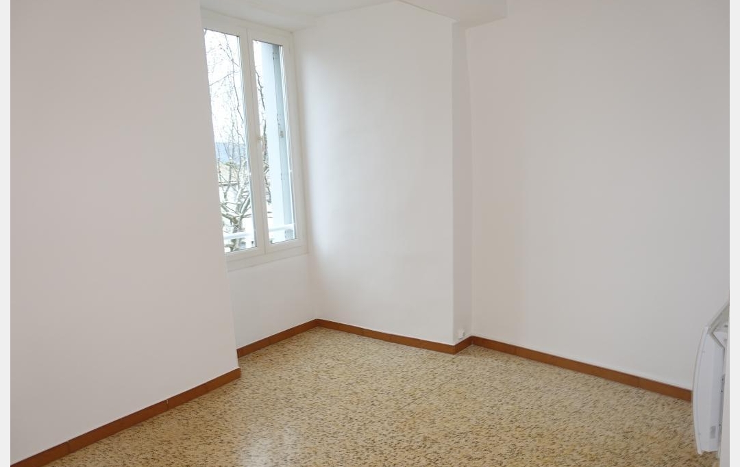 Annonces CLERMONT L'HéRAULT : Appartement | GIGNAC (34150) | 32 m2 | 443 € 